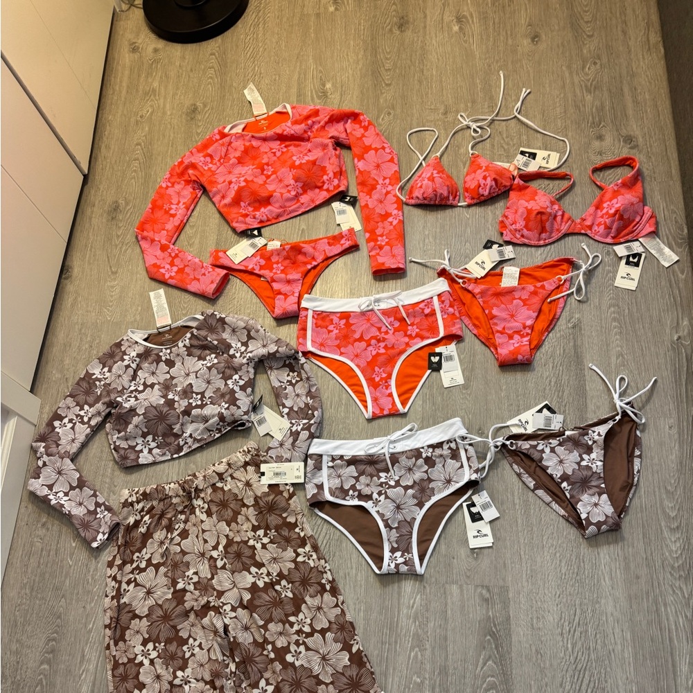 Rip Curl aloha State set bikini top and pants - Picture 7 of 17